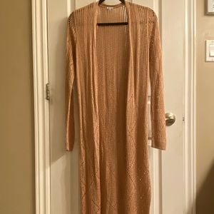 Kismet long sweater. Size medium. Pink with flecks of white